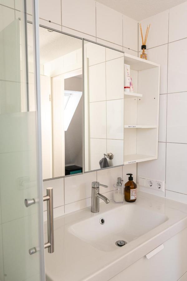 #2 Grosses Zimmer Mit Pool Und Garten 메밍겐 외부 사진