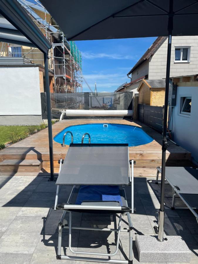 #2 Grosses Zimmer Mit Pool Und Garten 메밍겐 외부 사진